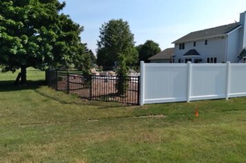 Fence company in West Bend, fence company West Bend, West Bend fence company