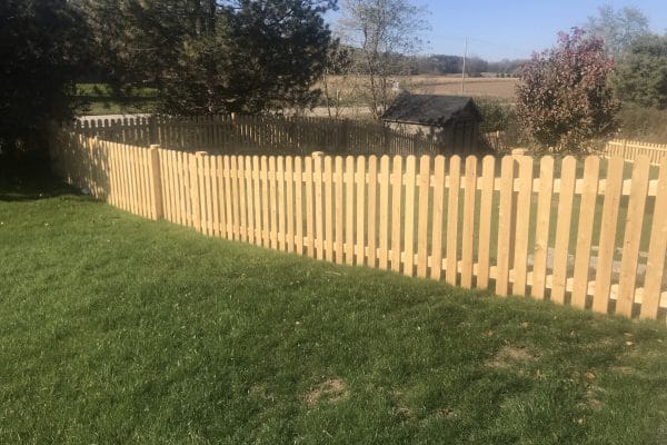 west bend fencing company, residential fencing west bend, fence installation west bend